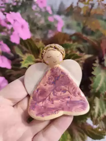 Aniołek ceramiczny serduszko