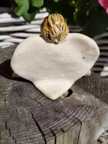 Anioł ceramiczny serduszko