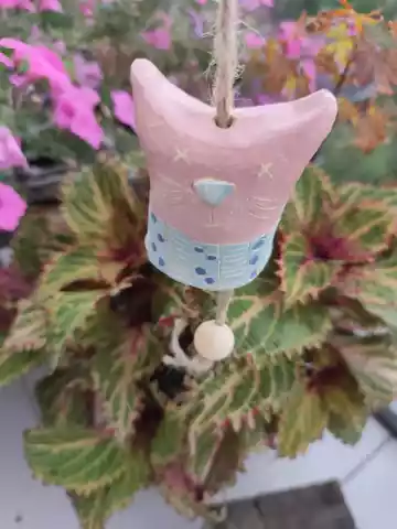 Dzwonek ceramiczny kotek łaciaty