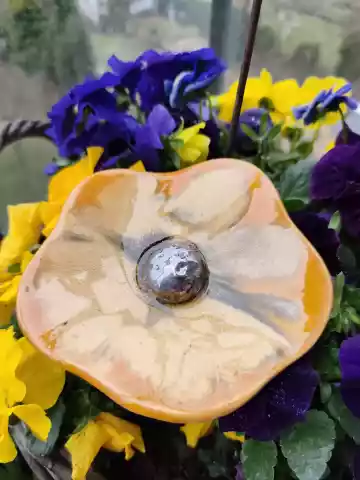 kwiat ceramiczny poidło