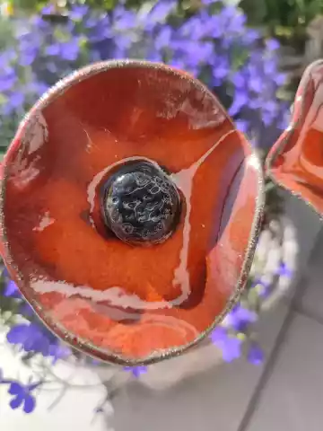 kwiat ceramiczny mak