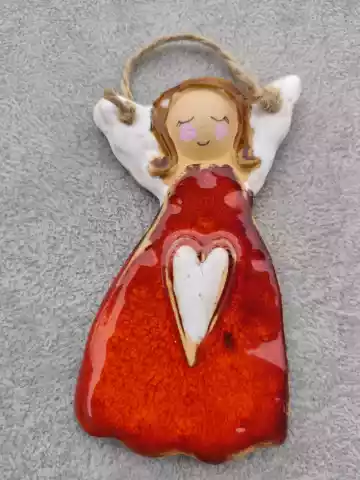 anioł ceramiczny