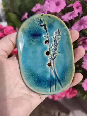 Mydelniczka ceramiczna