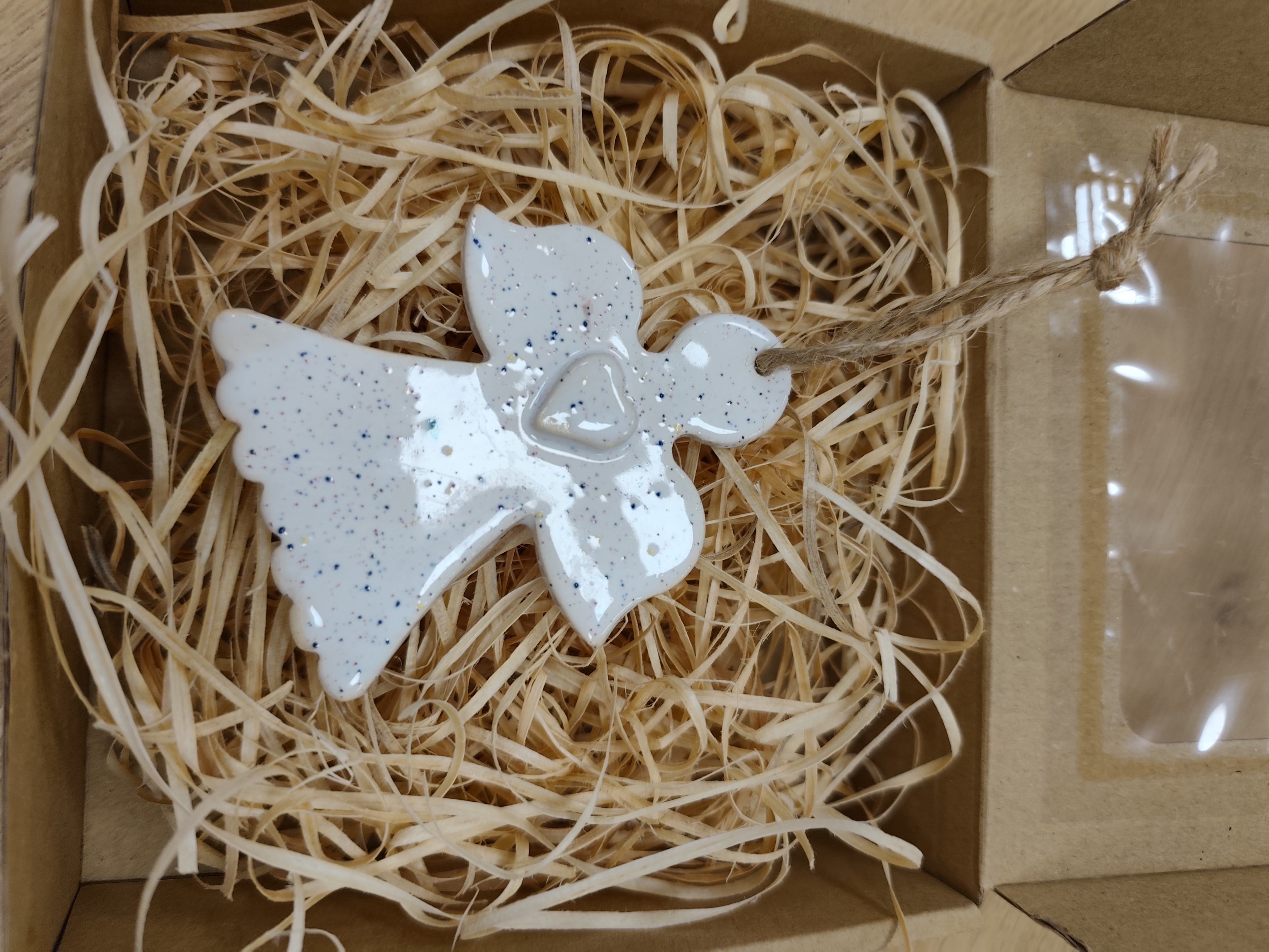 aniołek ceramiczny zawieszka