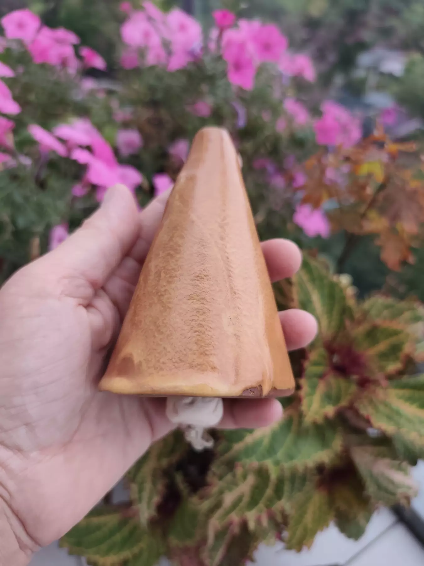 Dzwonek ceramiczny karmelowy