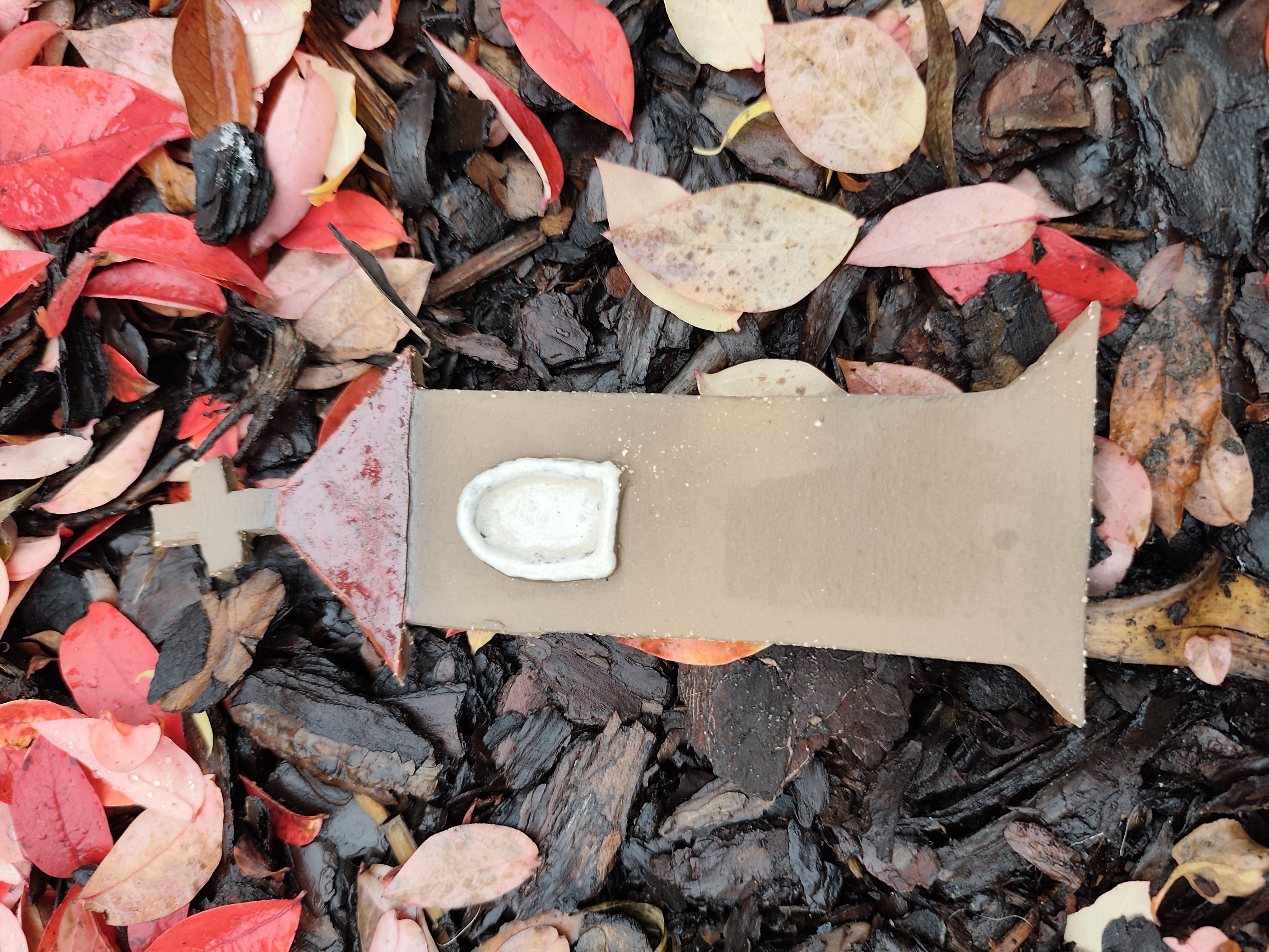 kapliczka ceramiczna