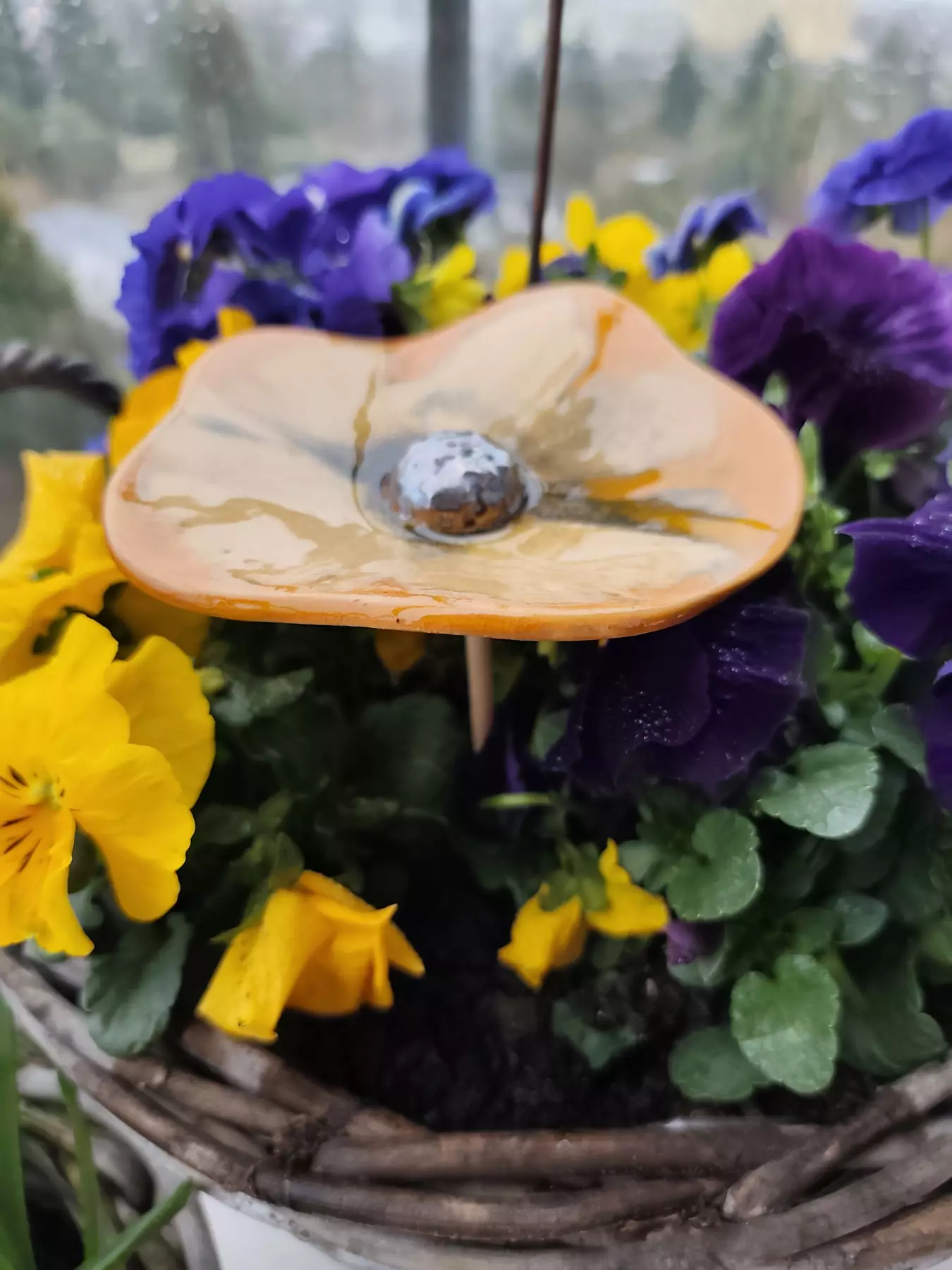 kwiat ceramiczny poidło