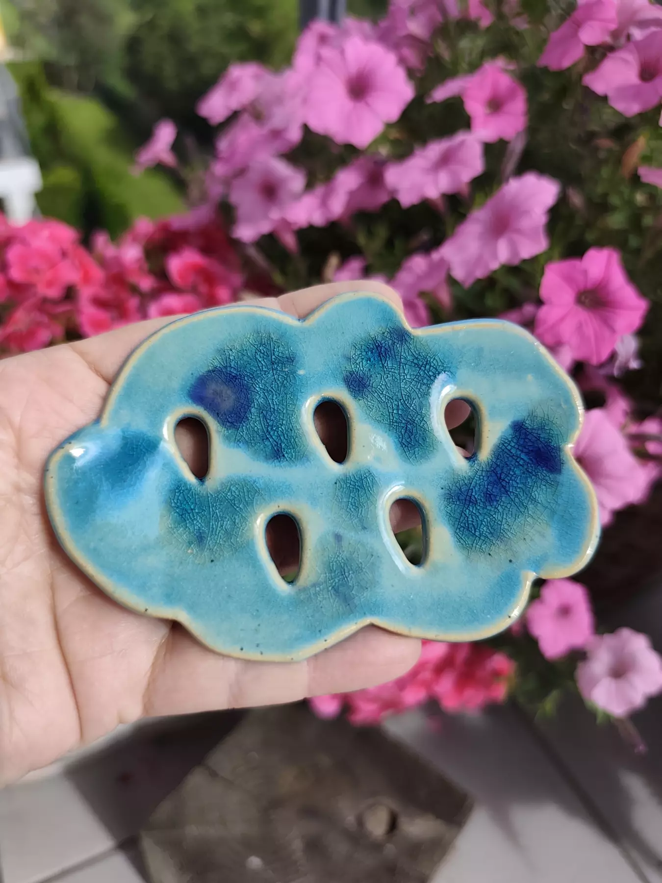 Mydelniczka ceramiczna chmurka