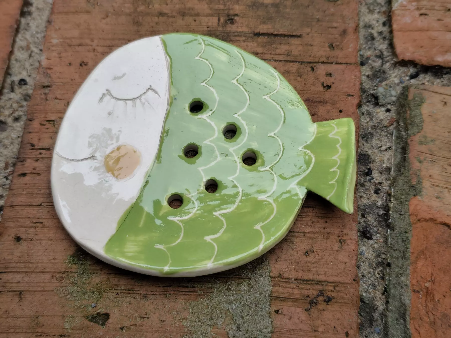 mydelniczka ceramiczna rybka